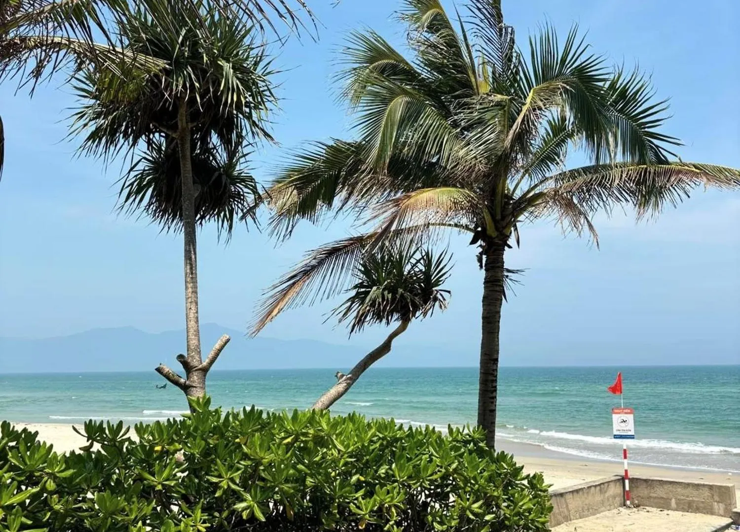 Sunshine Beach House - Center Of The Beach Da Nang Hotel
