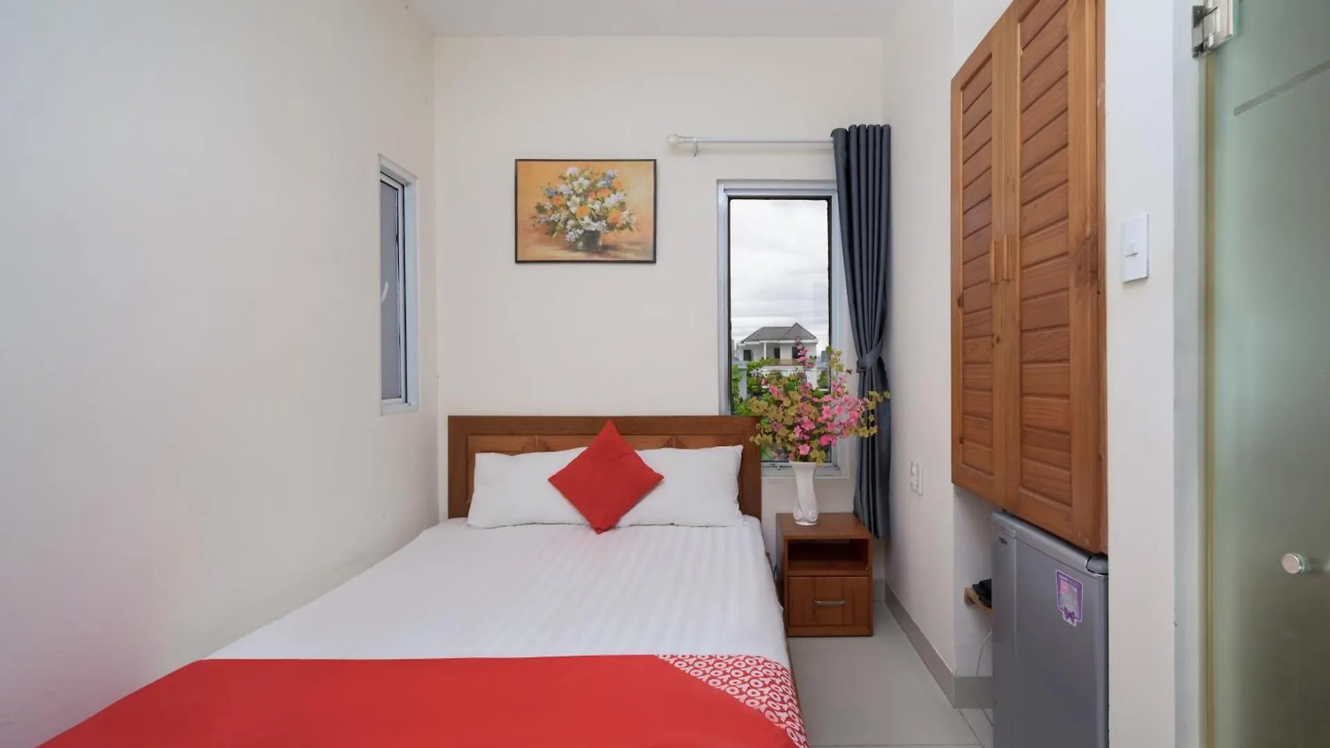 Sunshine Beach House - Center Of The Beach Da Nang Hotel
